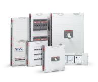 Innenausbau mit CombiLine N, Verteilerfeldern und Kombi-Sets