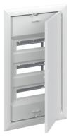 Innenausbau mit Tür