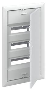 Innenausbau mit Tür